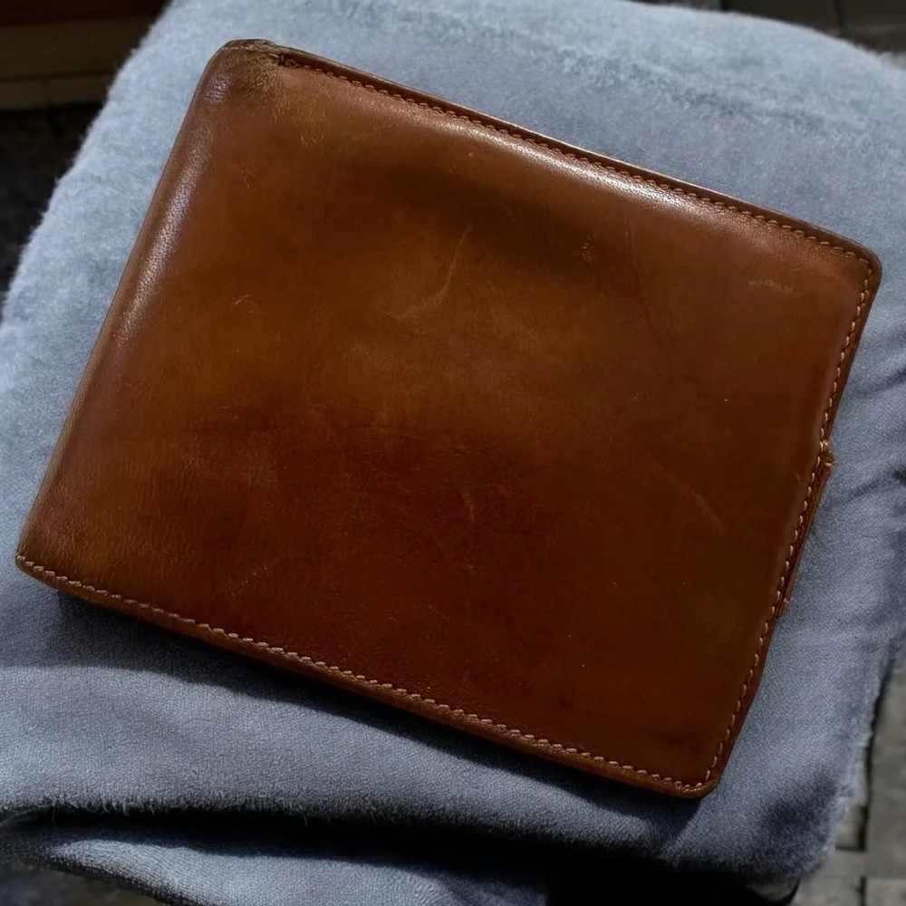Vintage G. H. Bass Leather Wallet